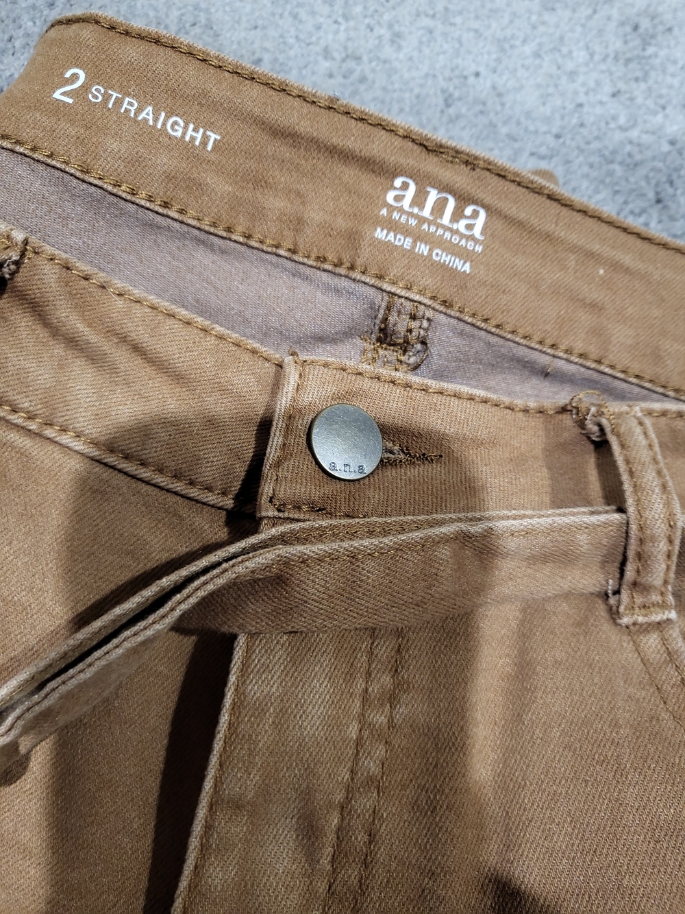 a.n.a Straight Leg Women's Jeans in brown